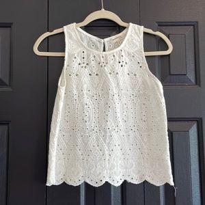 Monteau lace top